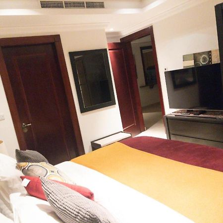 Luxury 2 Bedroom Apt In The Pearl With Marina View Doha Exterior photo